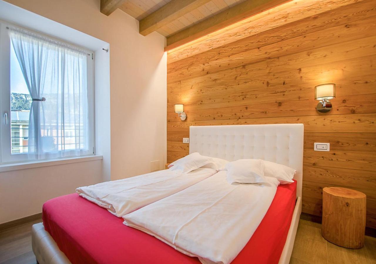 Casa Tosca - Holiday Home Torbole Sul Garda Екстериор снимка