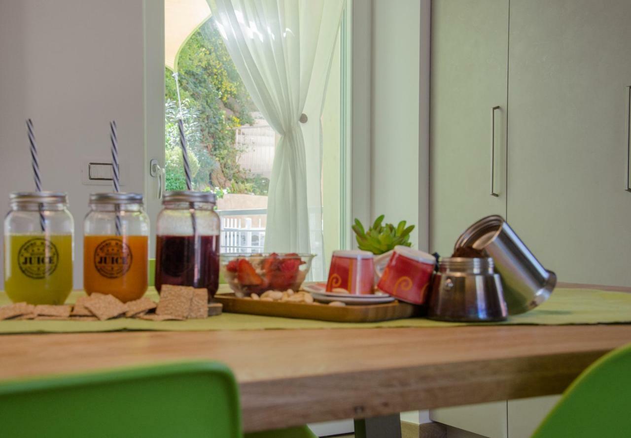 Casa Tosca - Holiday Home Torbole Sul Garda Екстериор снимка