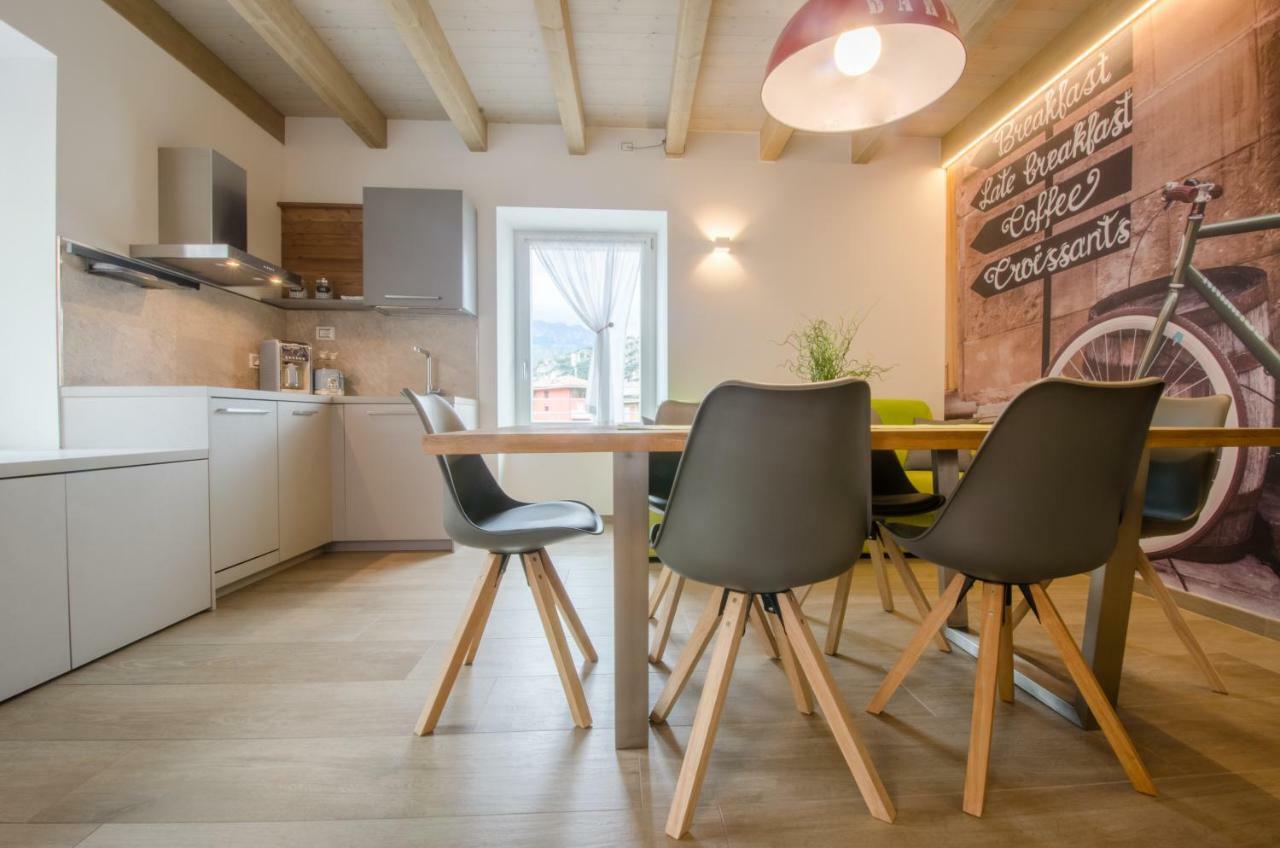 Casa Tosca - Holiday Home Torbole Sul Garda Екстериор снимка