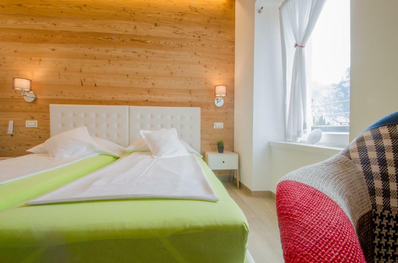 Casa Tosca - Holiday Home Torbole Sul Garda Екстериор снимка